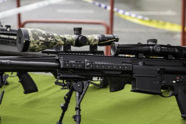 Hafif makineli tüfek silahlı kuvvetleri, savaş çatışması