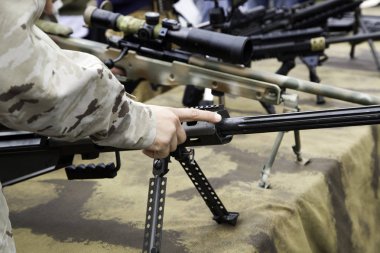 Hafif makineli tüfek silahlı kuvvetleri, savaş çatışması