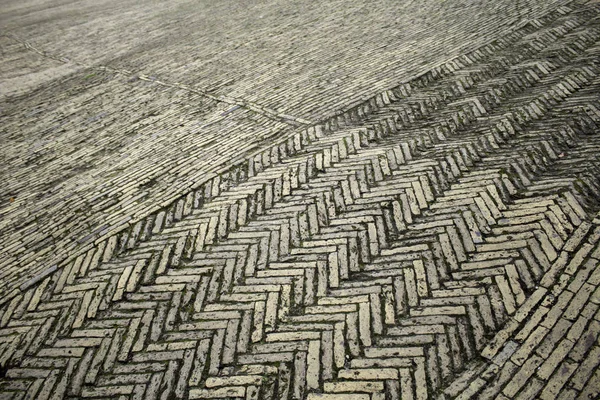 街の通り 建設で石の床のタイルを床 — ストック写真