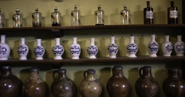 Farmácia Antiga Com Medicamentos Poções Medicina Saúde — Fotografia de Stock