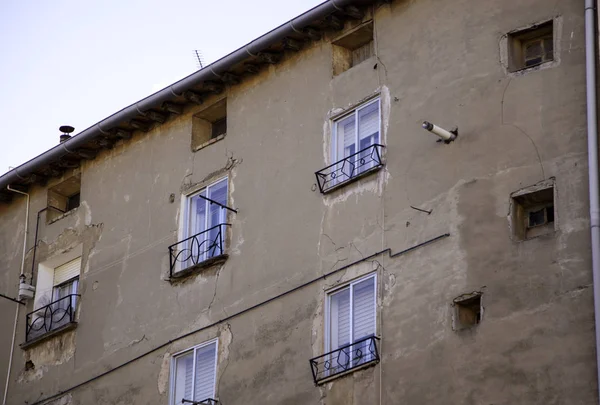 Bâtiment Avec Fenêtres Dans Rue Urbaine Construction Architecture — Photo