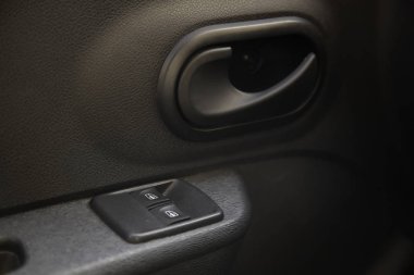 Araba, teknoloji ve mekanik penceresi düğmesini