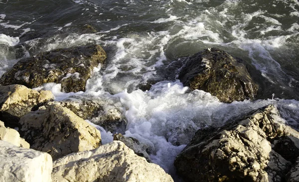 Waves Sea Colliding Rocks Vacations Summer — Stock Photo, Image