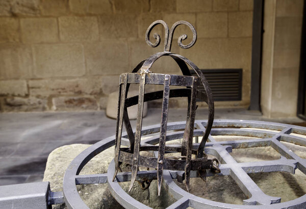 Средневековые маски пыток
