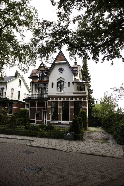 Typowy holenderski dom — Zdjęcie stockowe