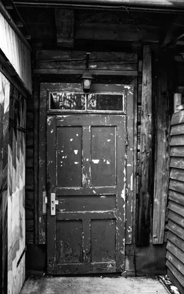 Old wooden door — Stock Photo, Image