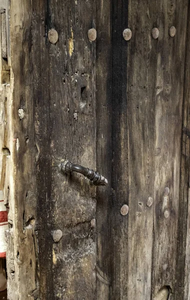 Fechadura da porta de madeira — Fotografia de Stock