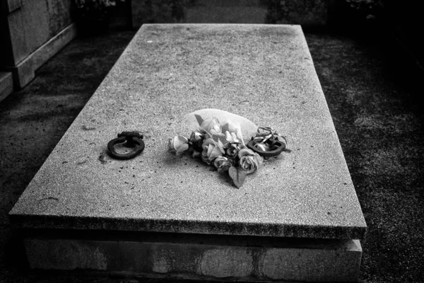 Cementerio Con Tumbas España Símbolo Religioso —  Fotos de Stock