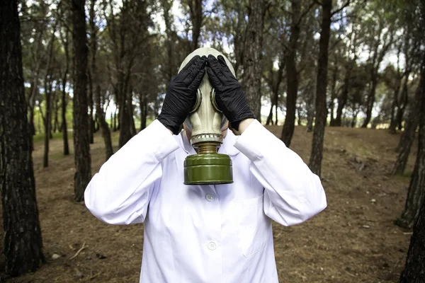 Máscara Gás Para Pandemia Covid Antraz Guerra Bacteriológica Enfermeira Médica — Fotografia de Stock