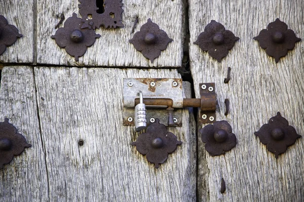 Fechadura Velha Uma Porta Madeira Detalhe Segurança — Fotografia de Stock