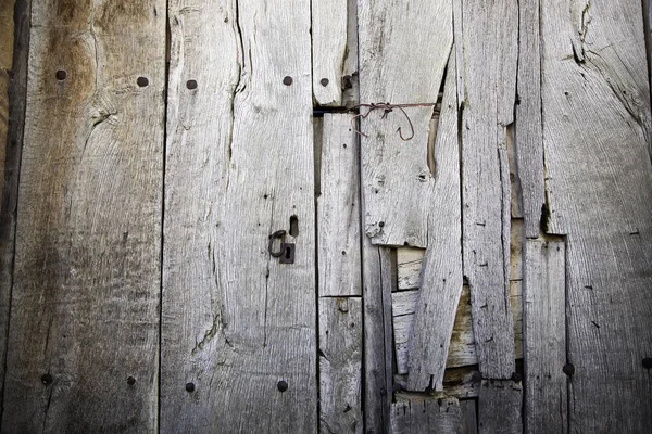 Παλιά Σπασμένη Ξύλινη Πόρτα Λεπτομέρεια Υφής Ξύλου — Φωτογραφία Αρχείου
