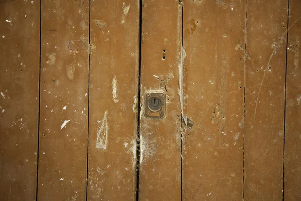 Serrure Métallique Ancienne Sur Porte Bois Détail Sécurité — Photo