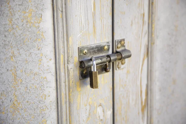 Chiusura Della Vecchia Porta Dettaglio Della Cacca Legno — Foto Stock