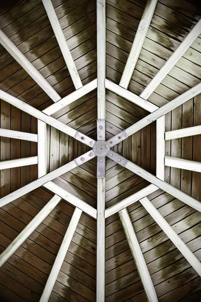 乡村木天花板 建筑和建筑 — 图库照片