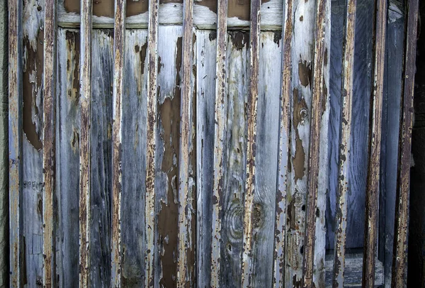 Металлические Ворота Деревянных Дверях Защита Безопасность Строительство Архитектура — стоковое фото