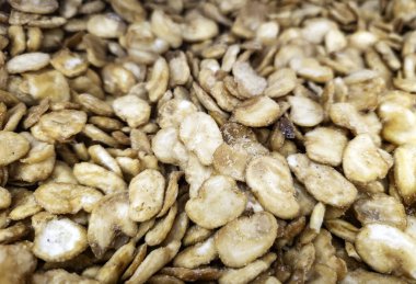 Tuzlanmış kurutulmuş meyve detayı