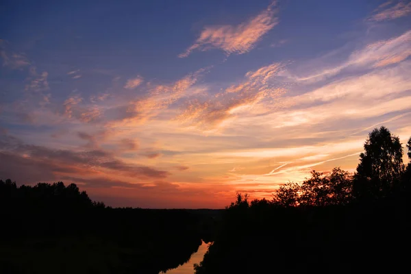 Luminoso Tramonto Estivo Colorato — Foto Stock