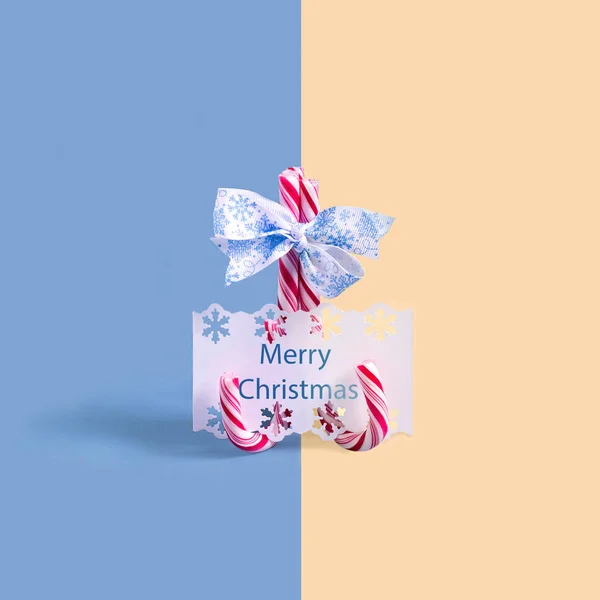 Bastones Caramelo Navidad Como Soporte Para Tarjeta Felicitaciones Las Piruletas — Foto de Stock