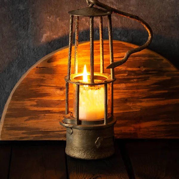 Old Lantern Burning Candle Dark Wooden Table — Stock Photo, Image