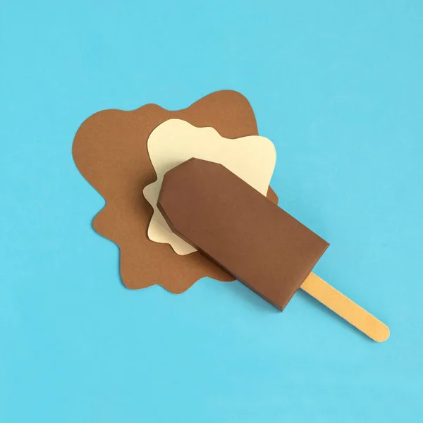 Popsicle au chocolat en papier — Photo