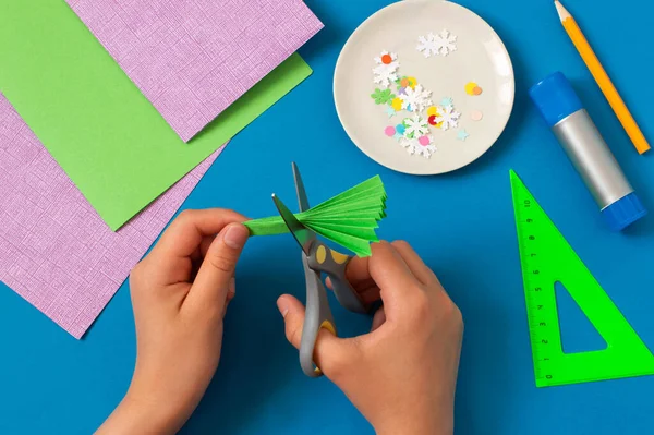 Como Hacer Tarjeta Navidad Con Árbol Volumétrico Proyecto Original Para —  Fotos de Stock