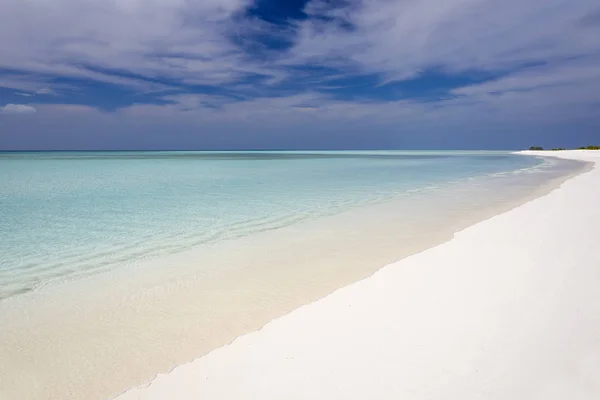 Tropical Islands Atolls Pure Turquoise Waters Ocean White Coral Sand — Stock Photo, Image