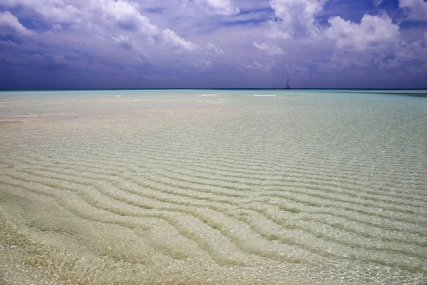 Tropiska Öar Och Atoller Ren Turkosa Vattnet Havet Vit Korall — Stockfoto