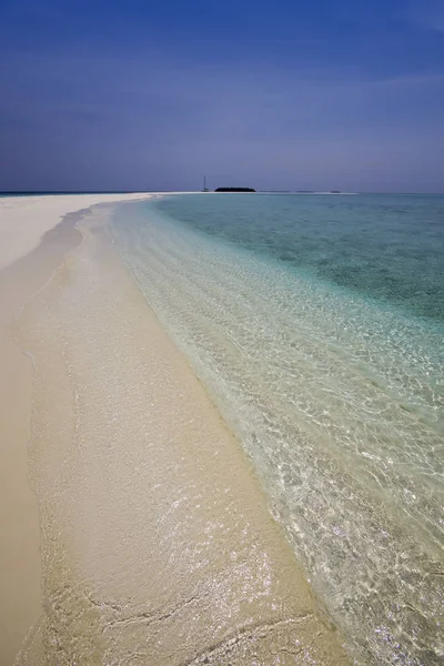 Тропічні Острови Атоли Чисті Бірюзові Води Океану Білий Кораловий Пісок — стокове фото