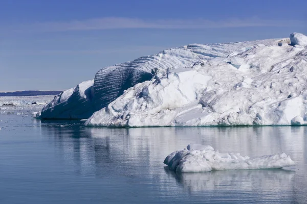 Hielos Icebergs Formas Inusuales Investigación Regiones Polares Tierra Fenómeno Del — Foto de Stock