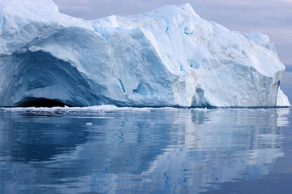 Una Superficie Iceberg Con Tracce Scongelanti Ricerca Fenomeno Riscaldamento Globale — Foto Stock