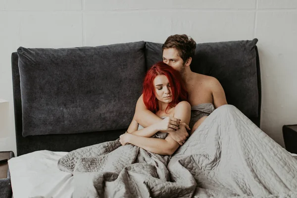 Beautiful Loving Couple Kisses Bed — Stock Photo, Image
