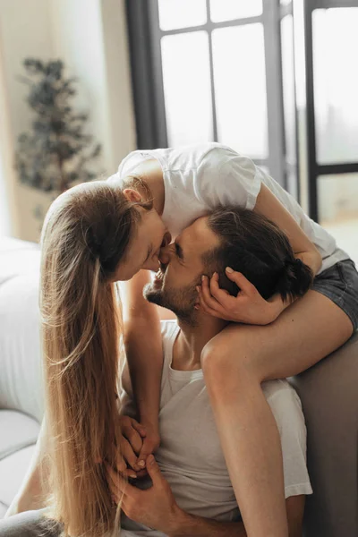 Close Young Romantic Couple Kiss Enjoyed Company Each Other Home — Stok Foto