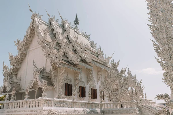Fehér Templom Alatt Napfény Nappal Don Chai Thaiföld — Stock Fotó