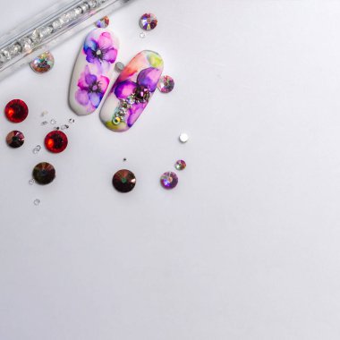 manikür, genişleme ve jöleli çivi tasarımı