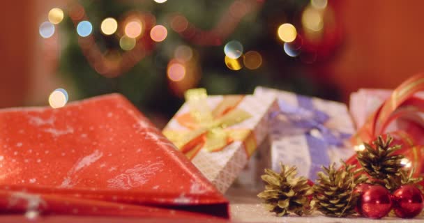 Decoraciones Navidad Año Nuevo Con Árbol Navidad Guirnalda Colores Fondo — Vídeo de stock