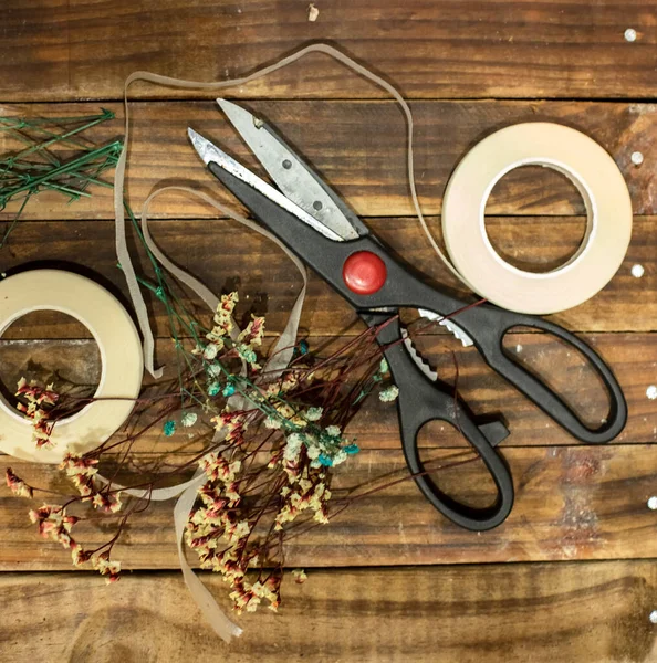 Fiori Secchi Strumenti Lavorazione — Foto Stock