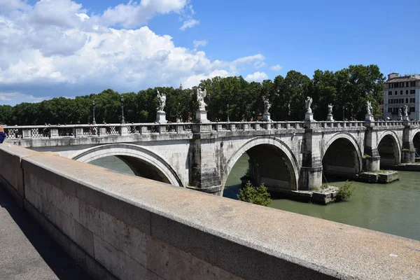 Ponte Umberto 1 in Rome