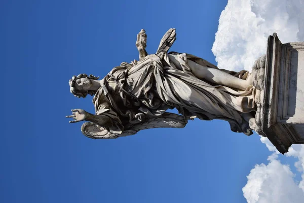 Statuen Auf Der Brücke Ponte Sant Angelo — Stockfoto