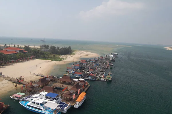 Güzel ve farklı ada Hainan Çin