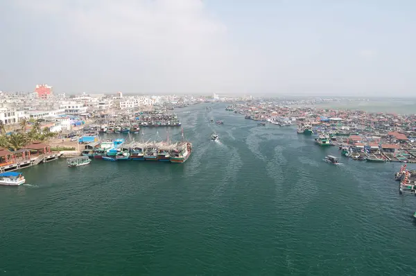 Güzel ve farklı ada Hainan Çin