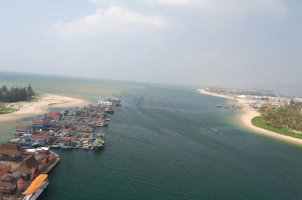 Güzel ve farklı ada Hainan Çin