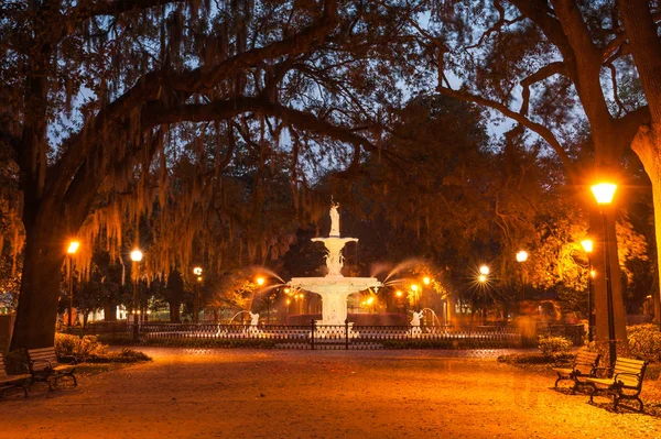 Fuente Forsyth, Parque Forsythe, Savannah, GA — Foto de Stock