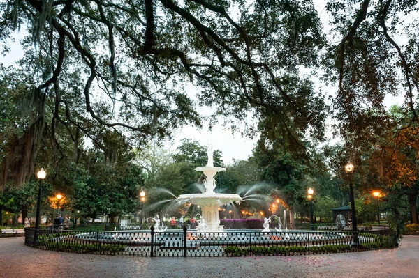 Fuente Forsyth, Parque Forsythe, Savannah, GA — Foto de Stock