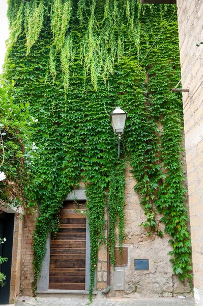 Rua da cidade Orvieto, Itália, Úmbria . — Fotografia de Stock