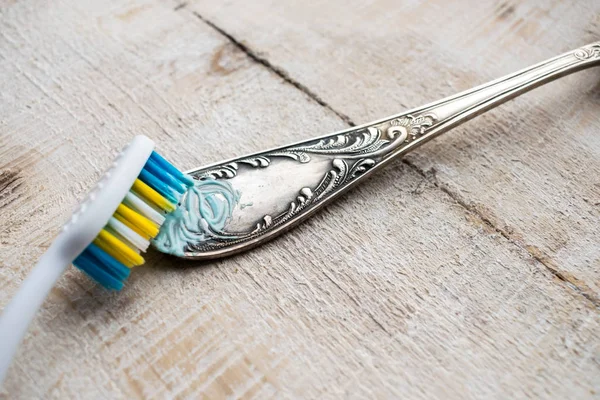 Cleaning Cutlery Brush Paste Cleaning Darkened Silverware Toothpaste Cleaning Paste — Stock Photo, Image