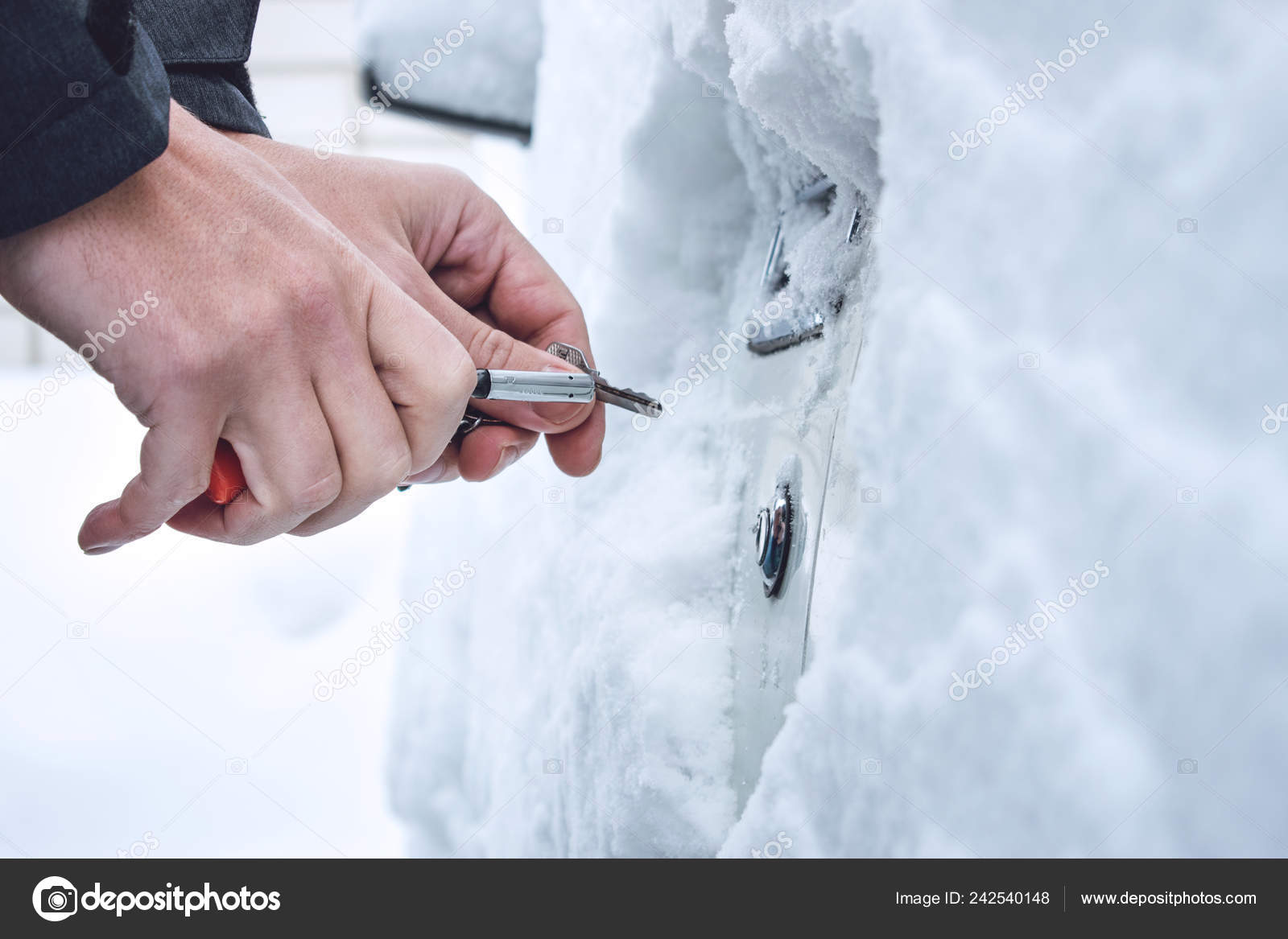Ways Open Frozen Car Doors Heating Key Male Hand Opening