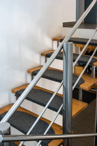 Escalier Creux Intérieur Avec Rambardes Sécurité Vue Latérale — Photo