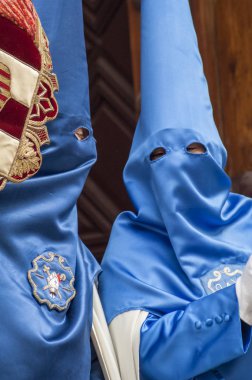 Tövbekar alay çıkış sırasında 