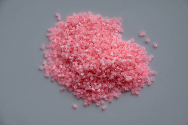 zanaat kendinizi izole arka plan için pembe boncuk