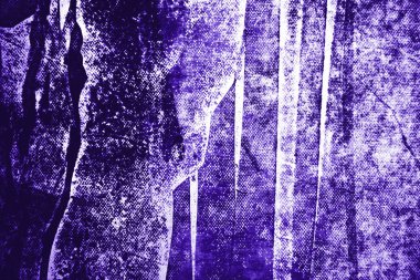 siyah ve beyaz ve mor boya fırça darbeleri arka plan 